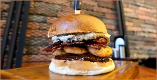 Truffle Bacon <span style="color: white"><br>9.5$</br></span></p>