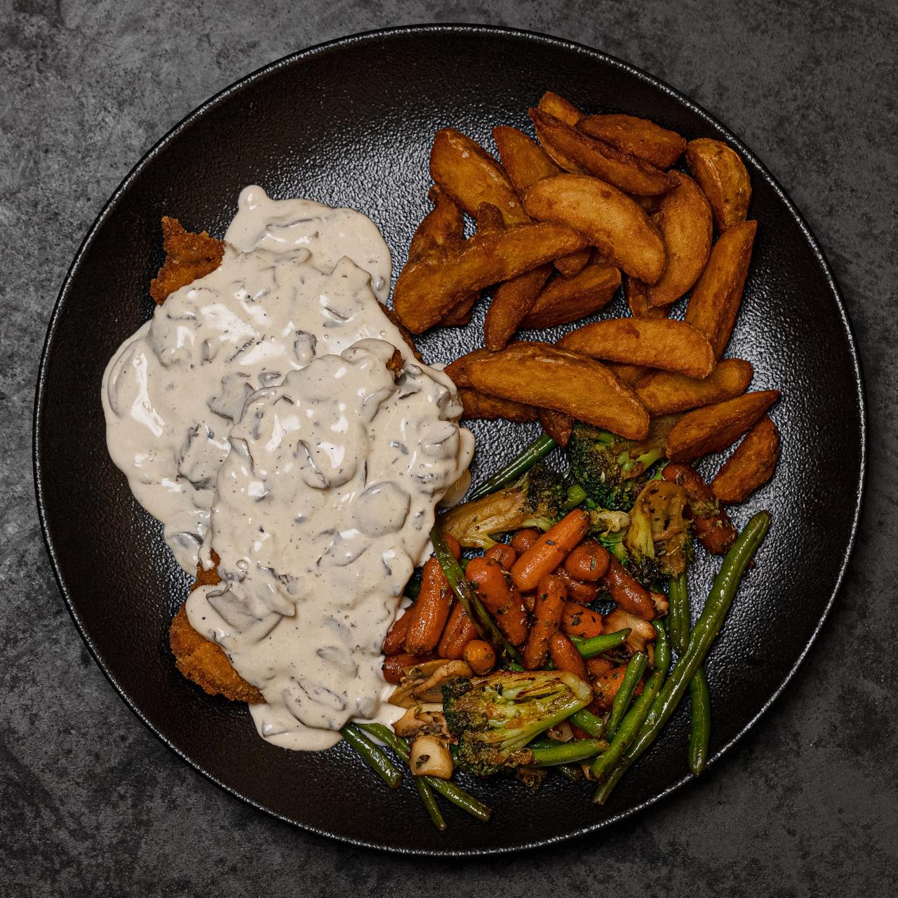 Chicken Comfort <span style="color: white"><br>14$</br></span></p>