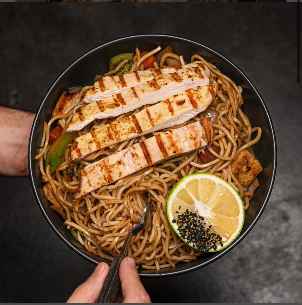 Chicken Noodles <span style="color: white"><br>8$</br></span></p>